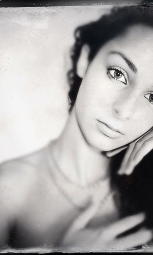 The beautiful - portrait by @iphotox photography & Art