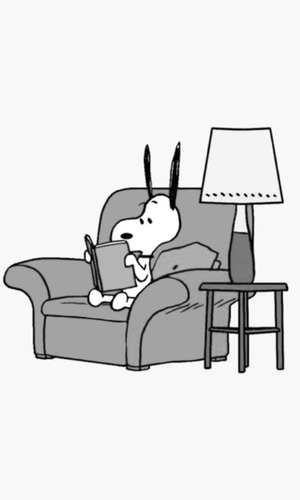 Snoopy reading
