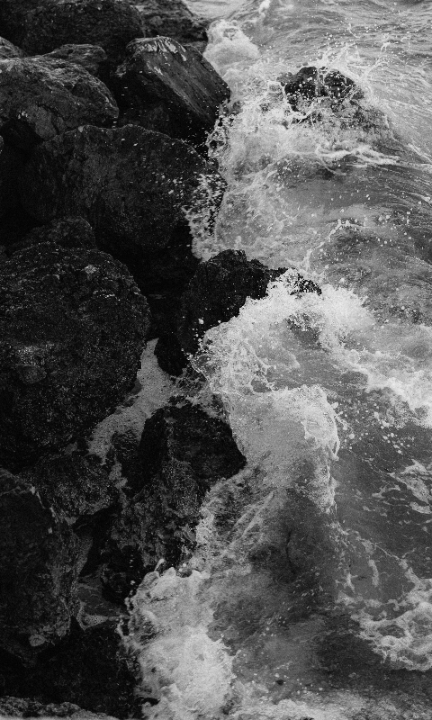 Waves Crashing by Kenneth Li